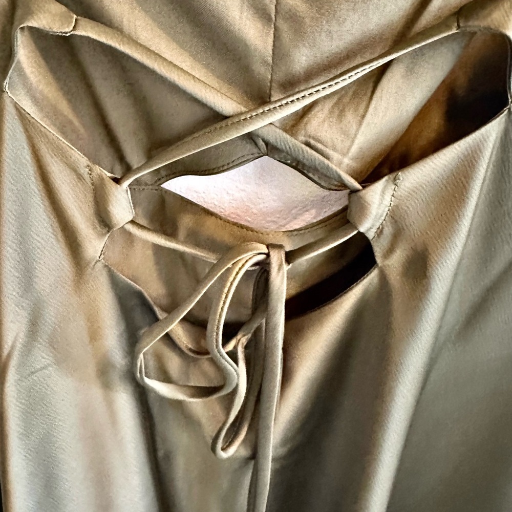 Elegant Olive Green Satin Midi Dress new with tags. - Picture 7 of 8